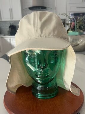Port Authority Light Tan/White Sun Hat with Neck Flap